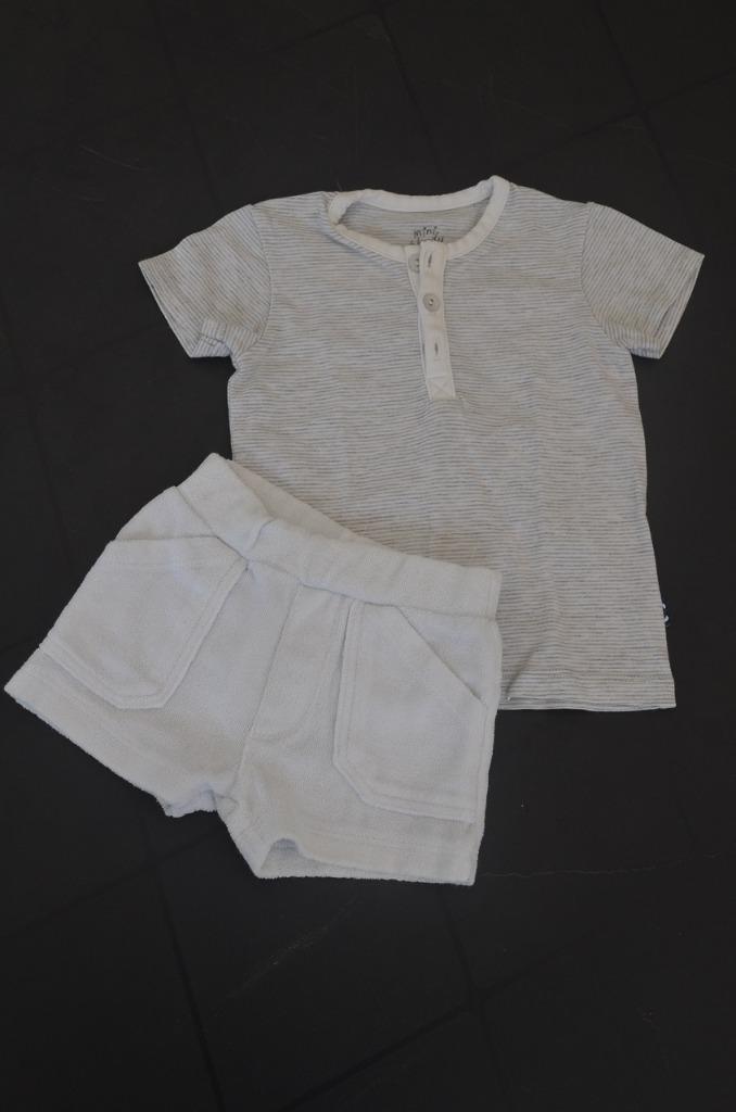 Mini woody T-shirt strepen en short grijs maat 62, Kinderen en Baby's, Jongetje of Meisje, Mini Woody, Ophalen of Verzenden, Zo goed als nieuw