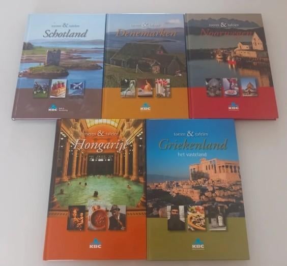 5x boek Toeren & Tafelen Koken Reizen Noorwegen Denemarken, Boeken, Reisverhalen, Ophalen of Verzenden, Zo goed als nieuw, Europa
