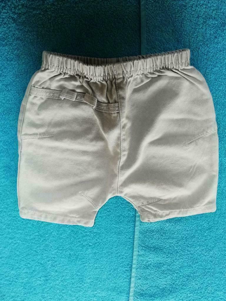Pantalon gris clair p'tit filou taille 68, Enfants & Bébés, Pantalon, Garçon, Enlèvement ou Envoi, Utilisé