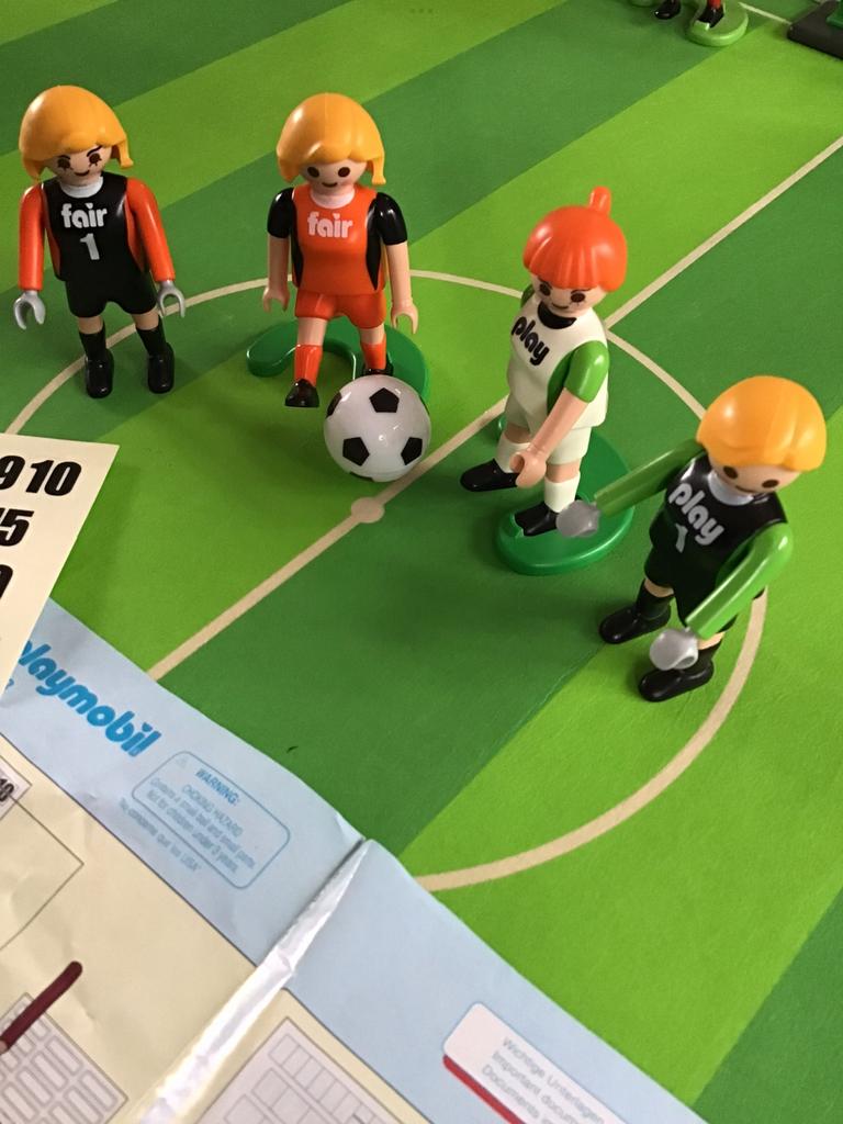 Playmobil dames elftal 4703, Ophalen of Verzenden