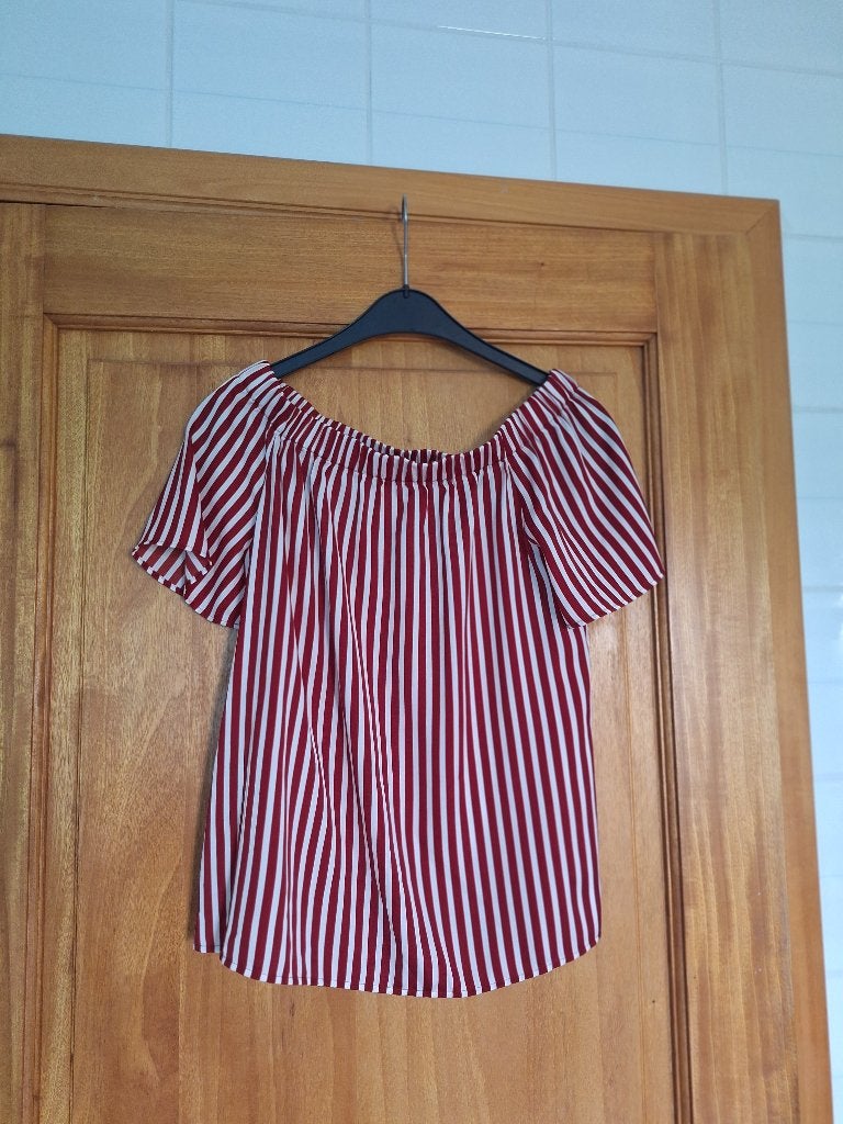 Vetements, Kleding | Dames, Blouses en Tunieken, Ophalen, Eight, Zo goed als nieuw, Maat 36 (S)