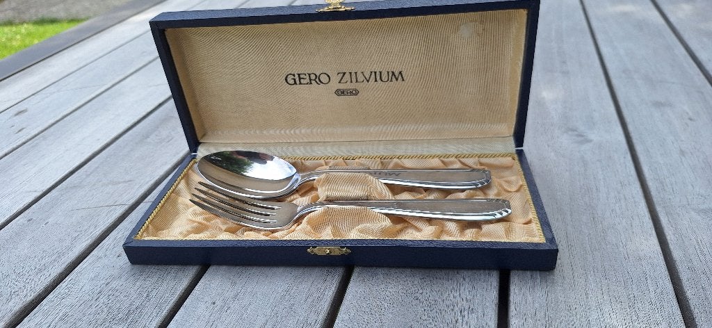Ensemble cuillère fourchette argenté antique Gero Zilvium., Enlèvement ou Envoi, Argent