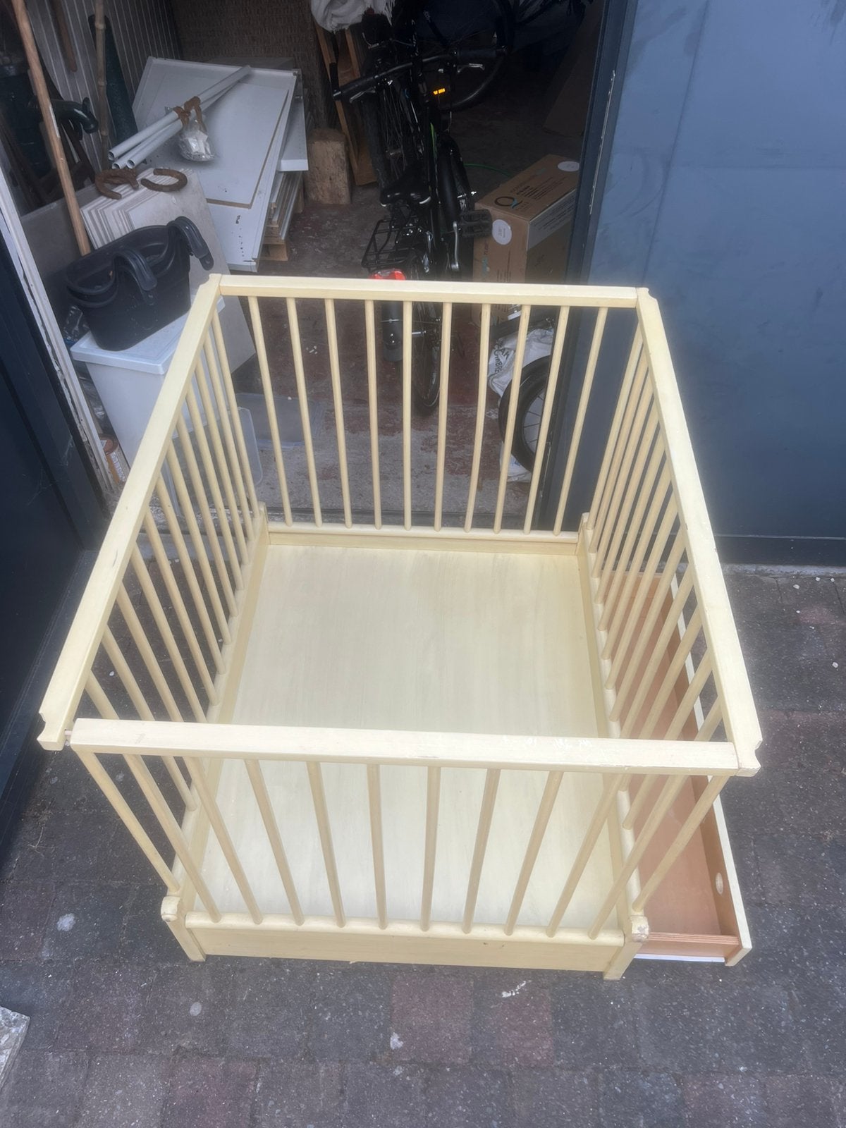 Houten babybox met lade-stevig en praktisch, Kinderen en Baby's, Babyparken, Ophalen, Gebruikt, Lade