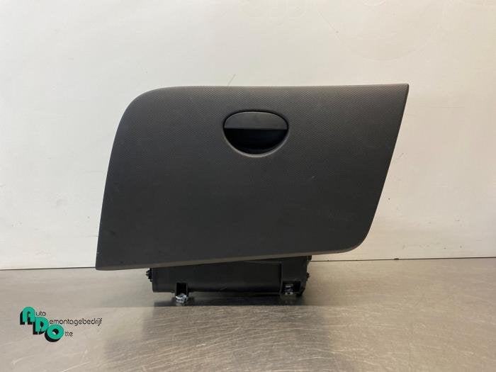 Boîte à gants d'un Seat Leon (Leon 09-), -, 3 mois de garantie, Utilisé, -