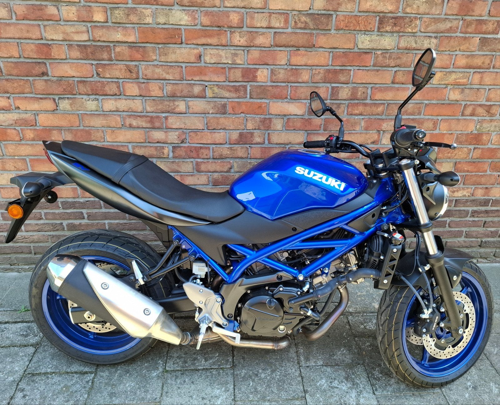 Suzuki sv 650 2025 NIEUW!!!, Motoren, 2 cilinders, Nieuw, Motorrijbewijs A, Particulier