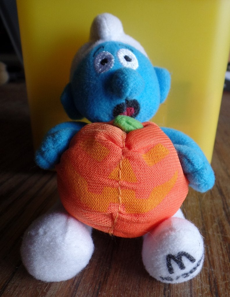 Pluchen smurf met Halloween pompoen, Verzamelen, Ophalen, Nieuw, Poppetje, Figuurtje of Knuffel