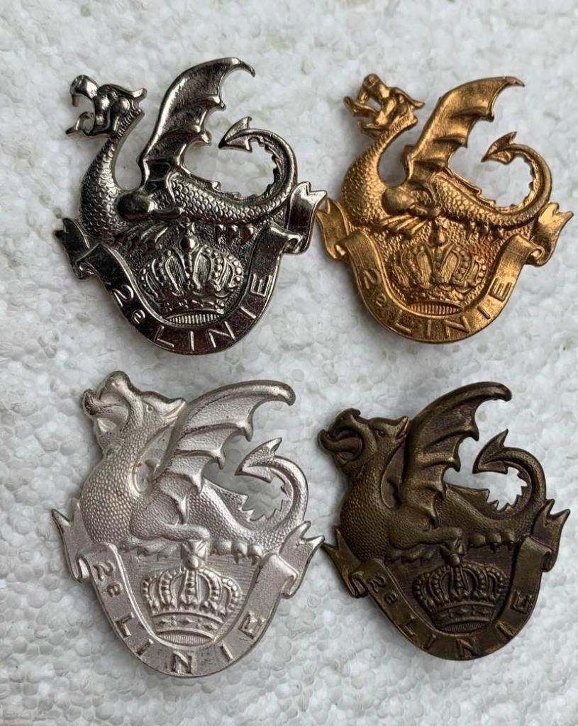 Kenteken, 4x LOT 2de LINIE, verschillende Modellen, Zg, Ophalen of Verzenden, Landmacht, Embleem of Badge