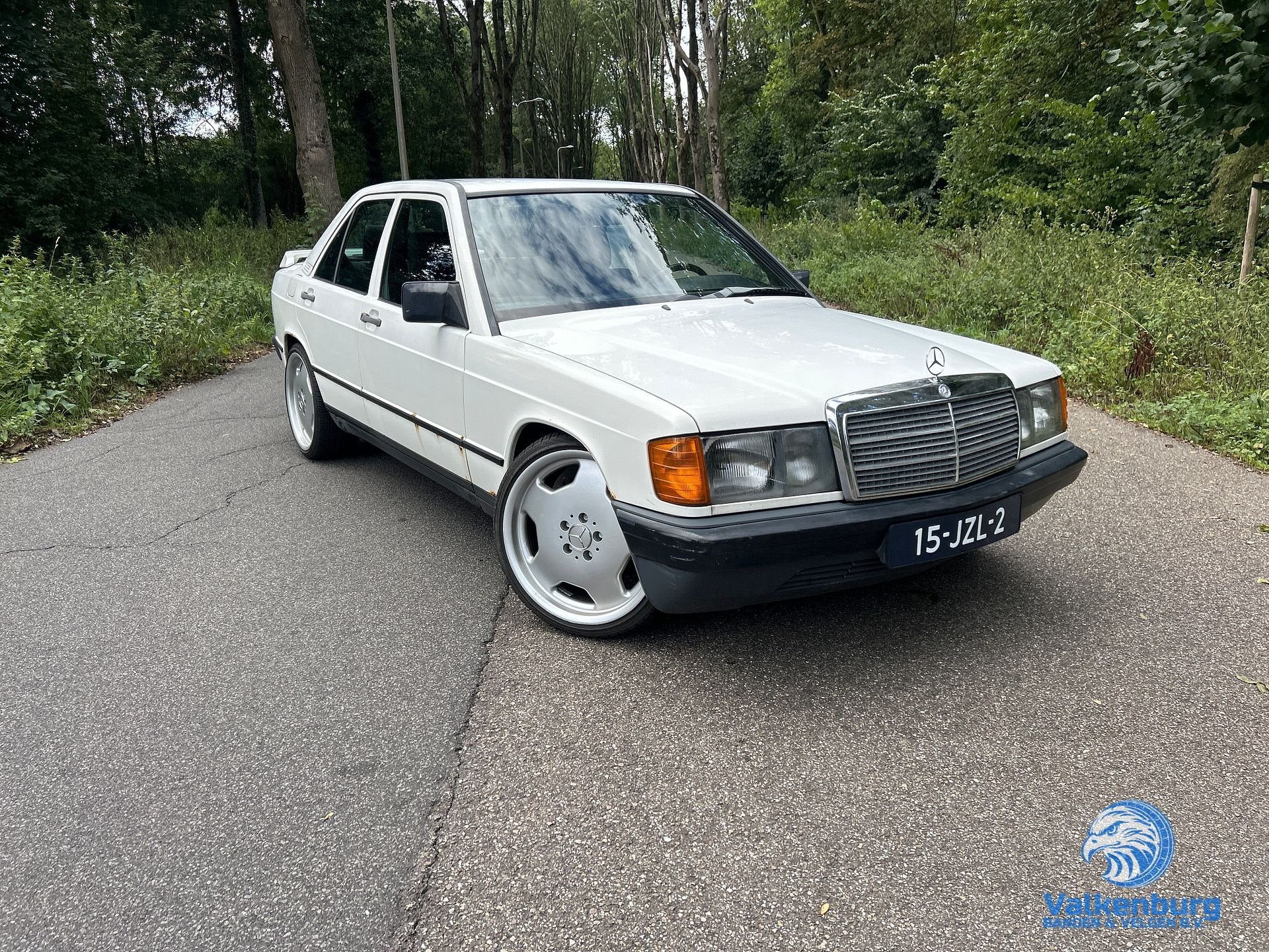 Mercedes-Benz 190 W201  190D Baby Benz Diesel Oldtimer APK 1, Autos, Achat, Série 190, Entreprise, Boîte manuelle