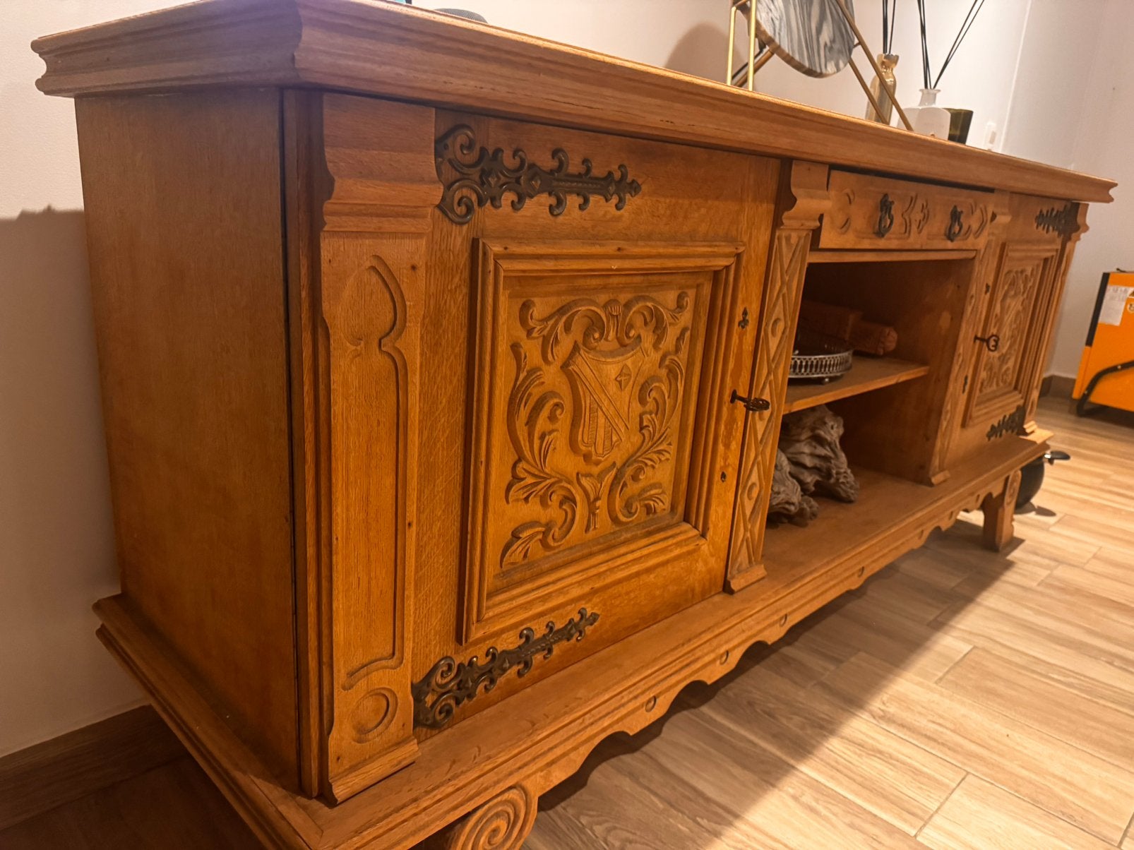 Meuble dressing en bois authentique. Antiquité, Maison & Meubles, Avec tiroir(s), 200 cm ou plus, Antiquité, Enlèvement