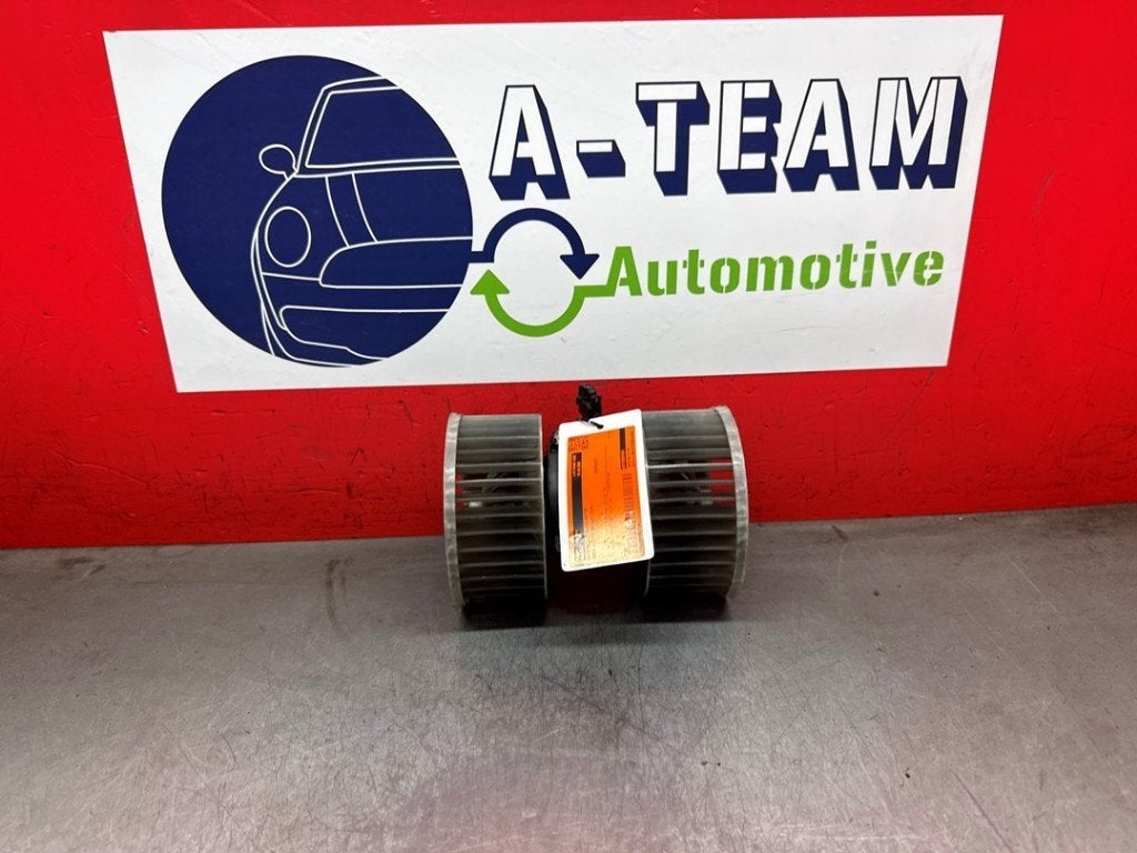 VENTILATEUR RADIATEUR MOTEUR BMW 3 serie (E46 / 4), Utilisé, BMW, Petuelring 130
80809  München, DE, Bayerische Motoren Werke AG