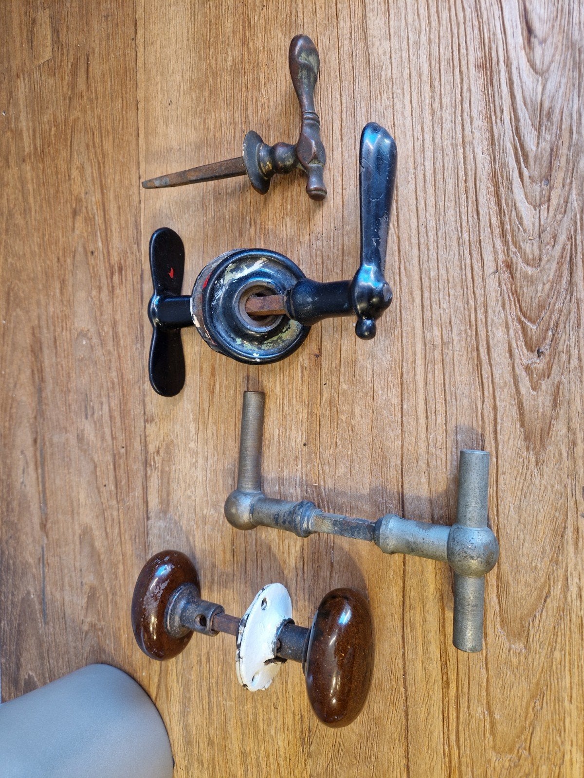 Lot van 4 x antieke deurklink, Enlèvement ou Envoi