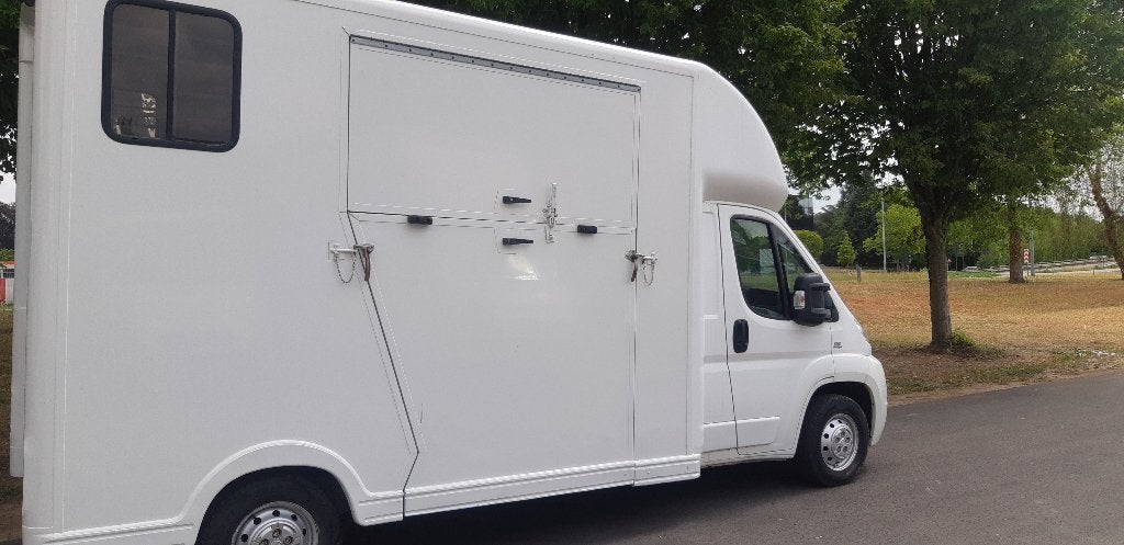 CAMION À CHEVAUX FIAT DUCATO CLIMATISÉ 2013 102000KM, Achat, Diesel, Particulier, Fiat