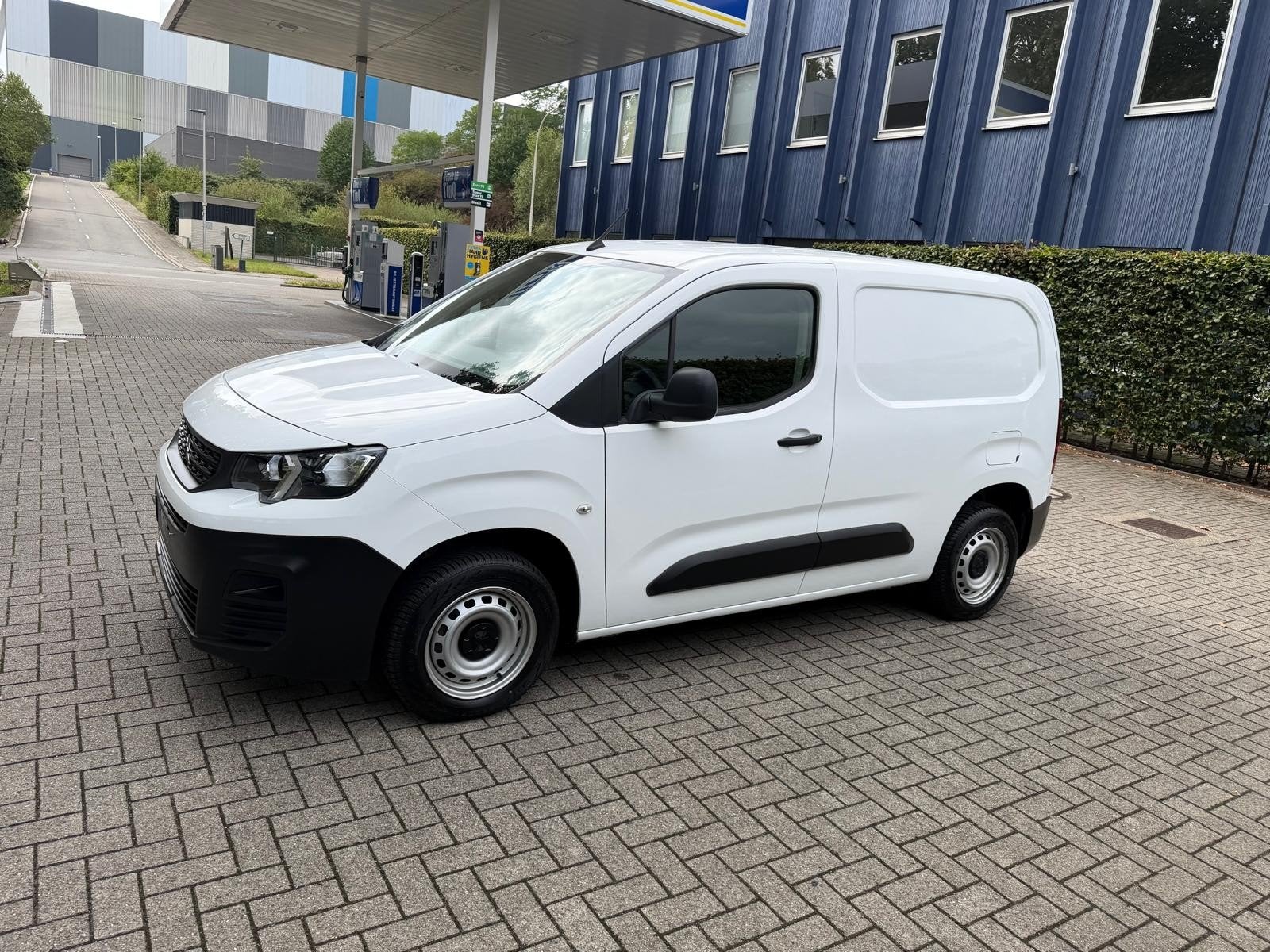 PEUGEOT PARTNER 1.5D 2021 40000KM AIRCO KEURING EURO6D, Voorwielaandrijving, Stof, Euro 6, Wit
