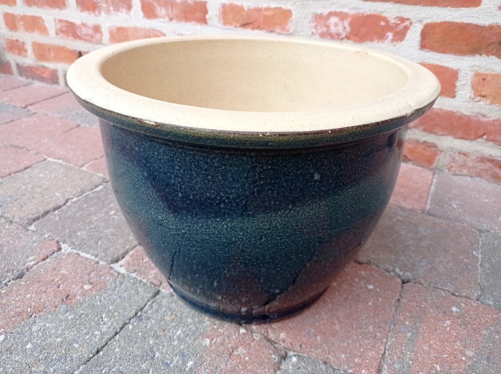 Mooie geëmailleerde bloempot, Rond, Binnen, Zo goed als nieuw, Minder dan 40 cm