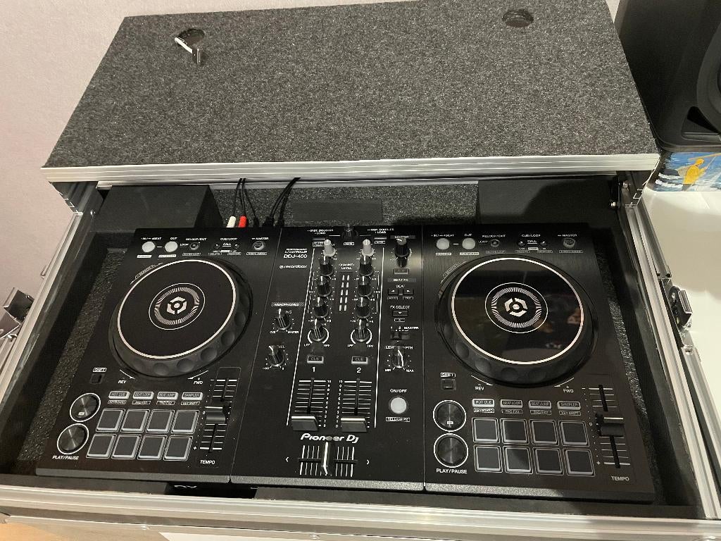 Pioneer DDJ-400 met flightcase, Enlèvement, Comme neuf, Pioneer