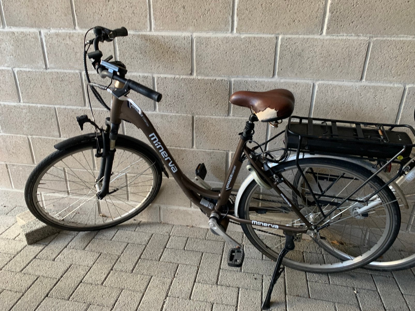 Elektrische fiets MINERVA 28”, Fietsen en Brommers, Ophalen, Zo goed als nieuw