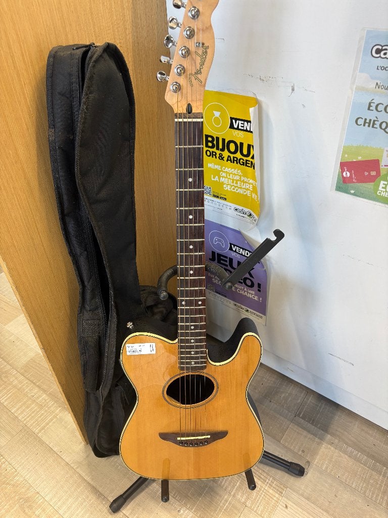 GUITARE FENDER TELECOUSTIC, Enlèvement, Utilisé, Solid body, Fender