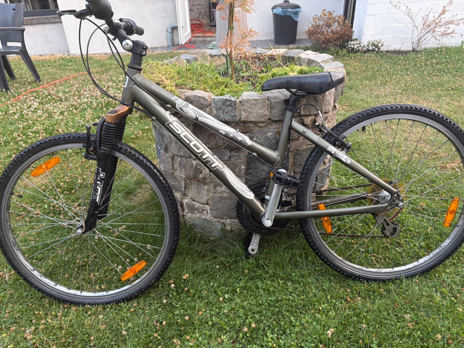 Velo, Enlèvement ou Envoi, Comme neuf
