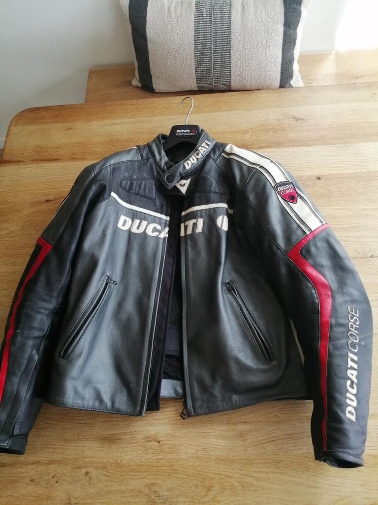 Veste DucaTI Corse.   maat 52, Enlèvement