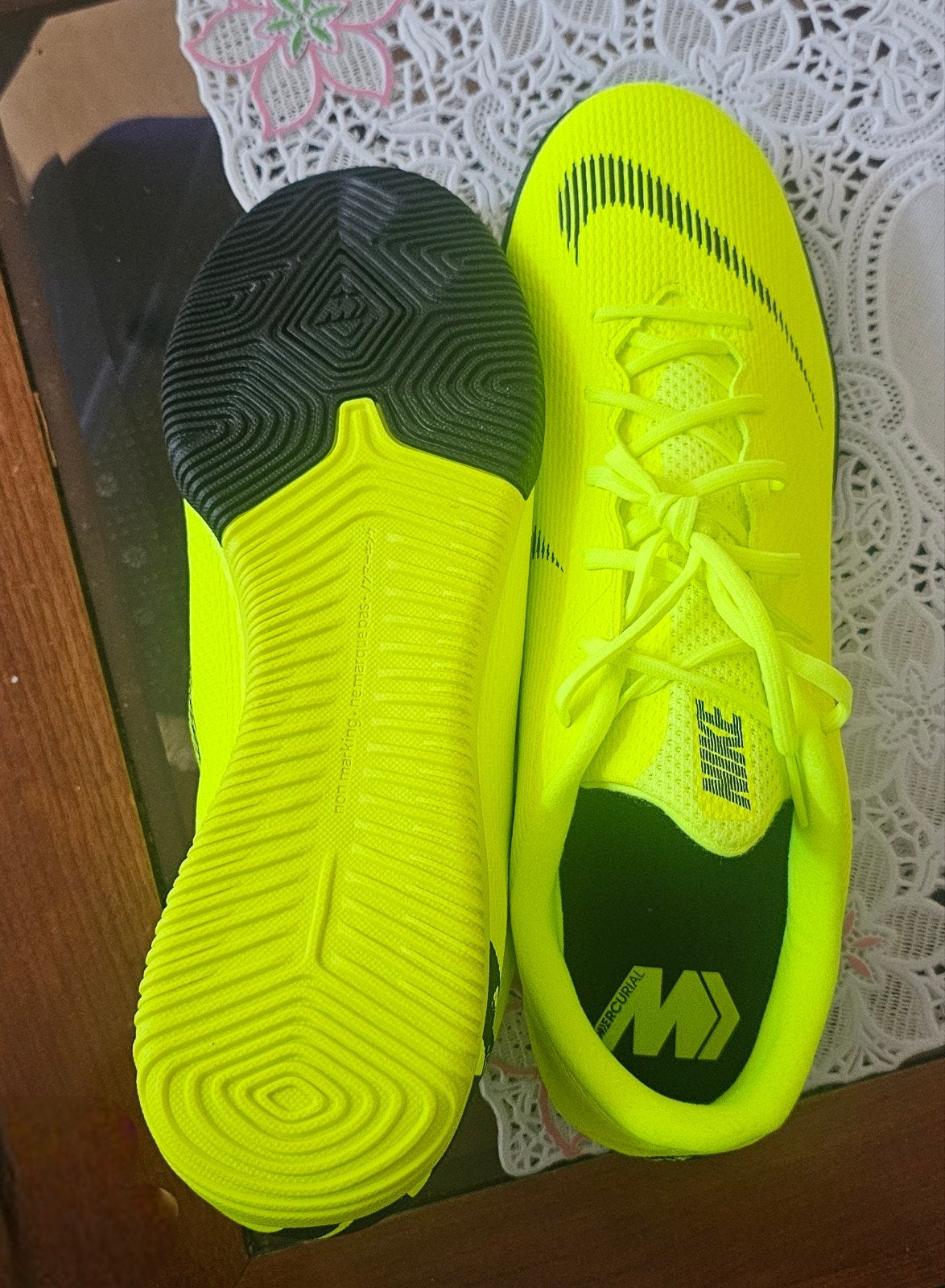 Nike Mercurial VaporX 12 Academy IC AH7383-701, Enlèvement ou Envoi, Chaussures