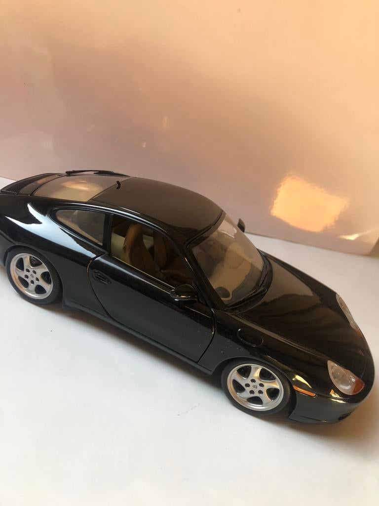 Porsche 996 UT models, Ophalen, Zo goed als nieuw, UT Models