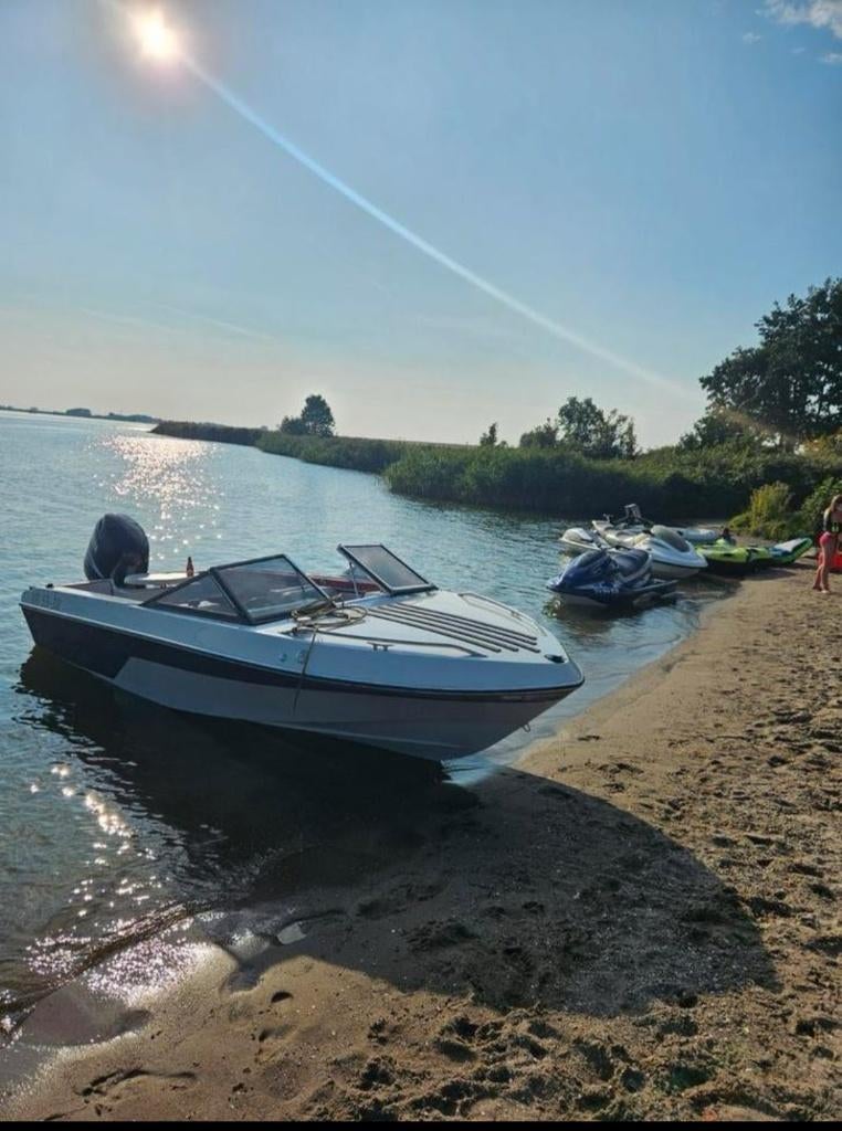 Belgische Invader 165 (2021) + Yamaha 100PK 4T (2021), Ophalen, 50 pk of meer, Zo goed als nieuw, Snelvarend
