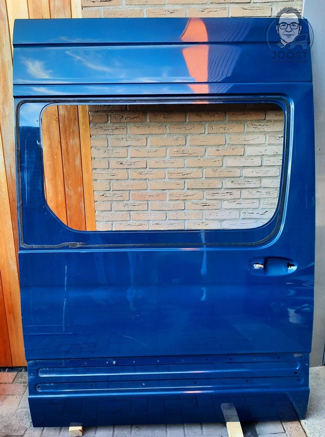 Schuifdeur rechts Mercedes Sprinter W907 W910 A9107323100, Auto-onderdelen, Gebruikt, Deur, Rechts, Ophalen of Verzenden