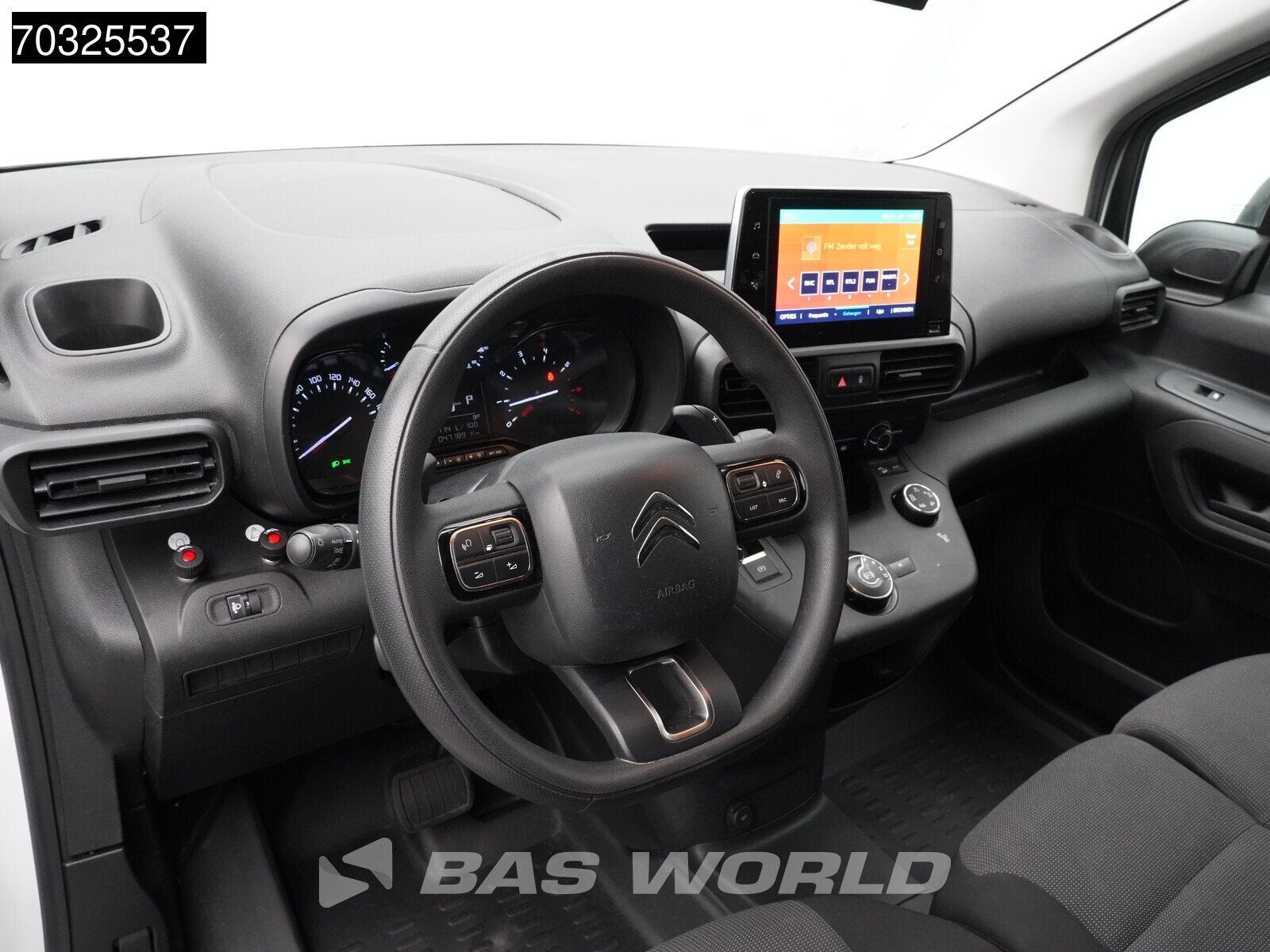 Citroën Berlingo 130pk Benzine Automaat L1H1 Navi Airco Cru, Auto's, Automaat, 1441 kg, Stof, Gebruikt