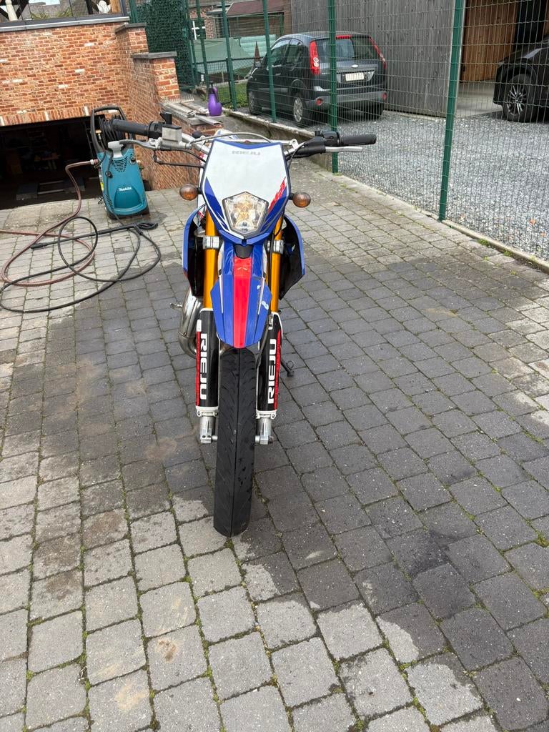 Rieju brommer, Ophalen, Zo goed als nieuw