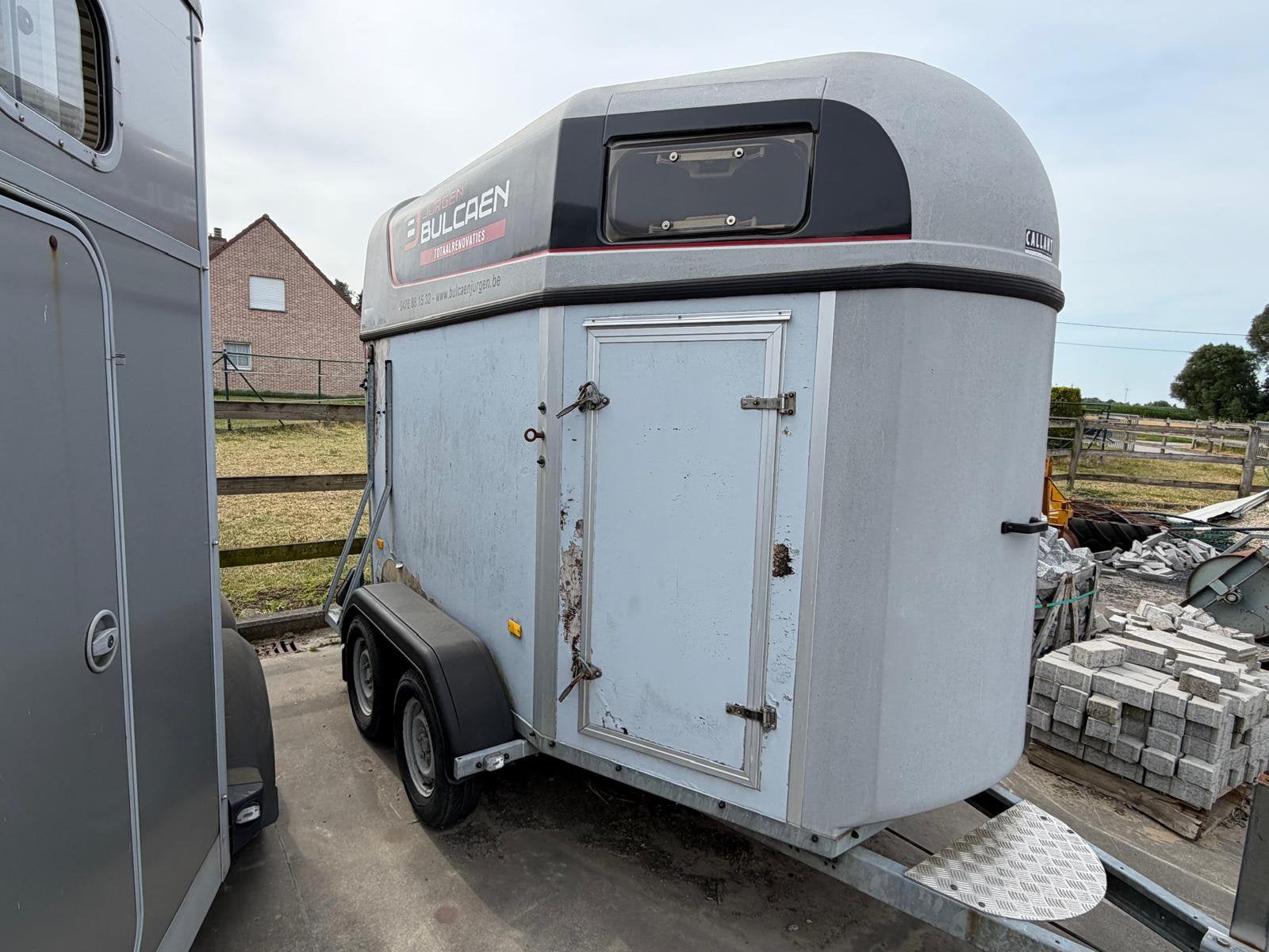 Paardentrailer Hotra, Enlèvement, Utilisé, Bois, Remorque 2 chevaux