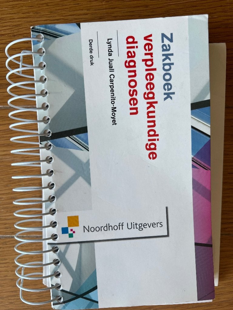 Zakboek verpleegkundige diagnosen, Ophalen of Verzenden, Zo goed als nieuw, Hoger Onderwijs