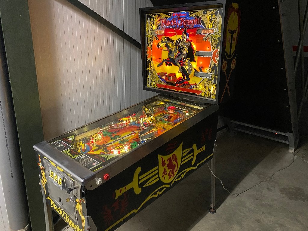 Black Knight 1980 Williams Flipperkast, Collections, Flipper (jeu), Williams, Enlèvement, Utilisé