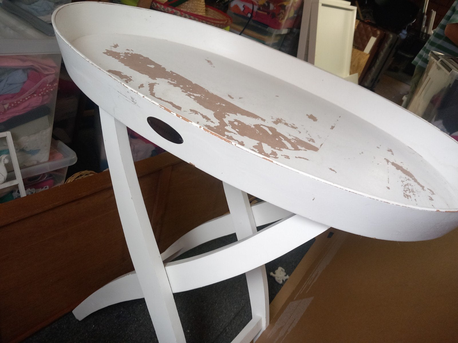 Rivierdale butlertray, Ophalen