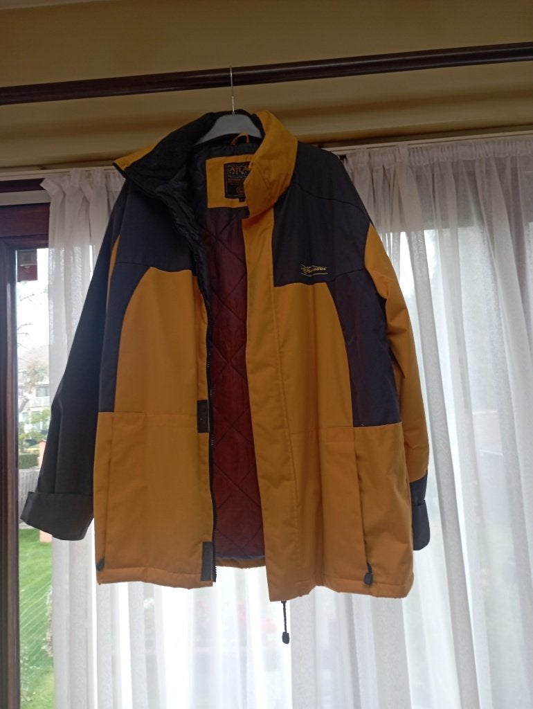 parka, Kleding | Dames, Geel, Maat 42/44 (L), Ophalen of Verzenden, Zo goed als nieuw