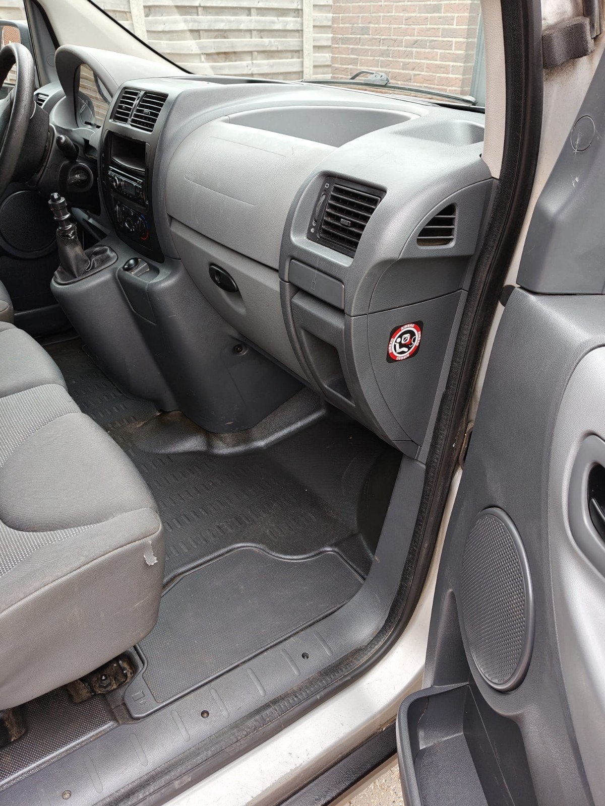 Peugeot expert 2008 start niet €2300, Autos, Camionnettes & Utilitaires, Achat, Boîte manuelle, Diesel, Particulier