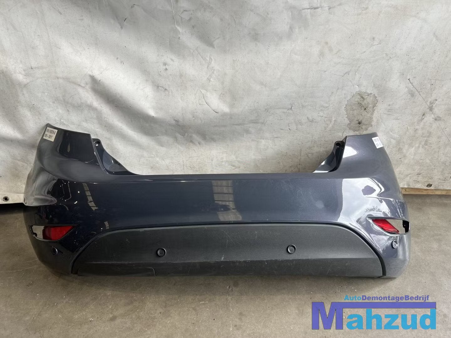 FORD FIESTA 6 Grijs achterbumper met pdc 2008-2017, Gebruikt, Info@ford.com, Ford, Achter