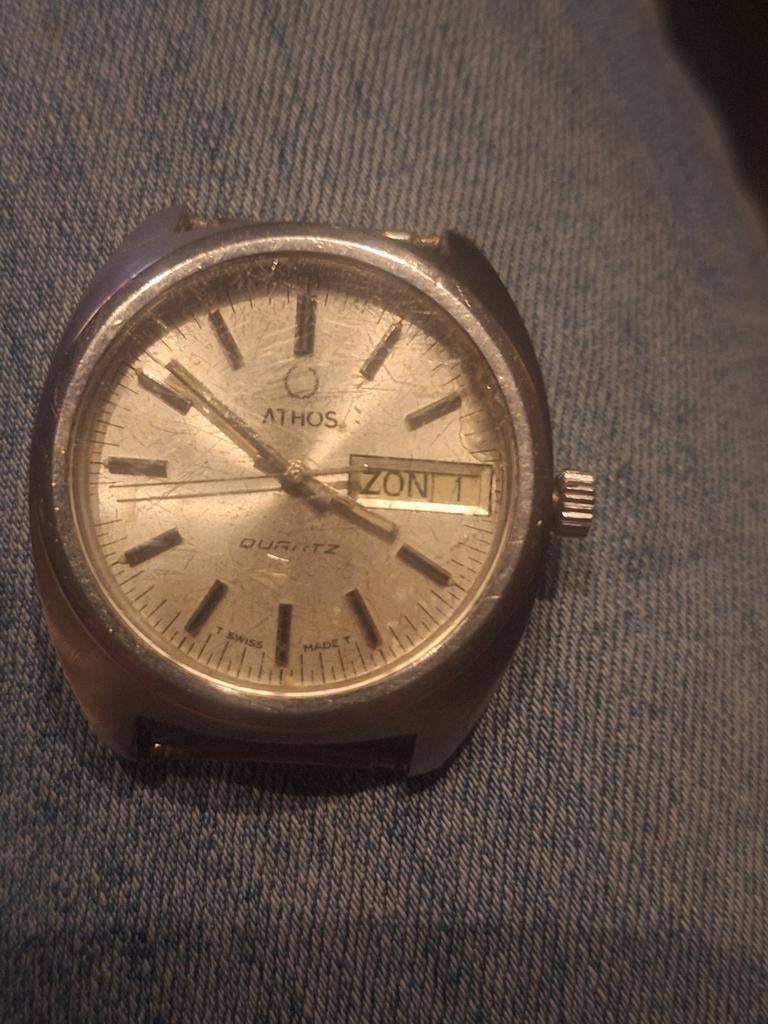 Athos horloge, Enlèvement ou Envoi