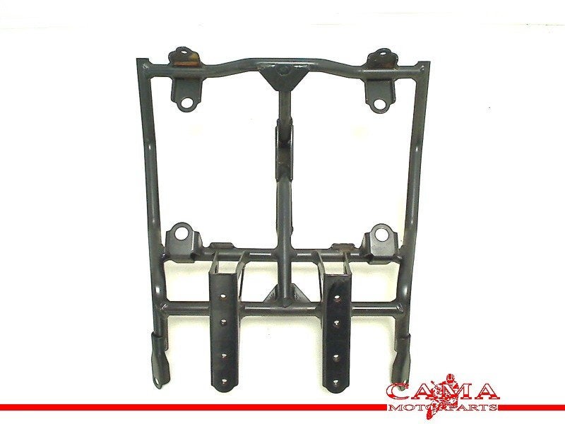 CARENAGE SUPPORT (UPPER) DL 650 V-Strom 2007-2011 (DL650), Dhr. S. di Majo, Utilisé, Info@cama-motorparts.nl, P.J. Troelstraweg 8 8
3144 CX  MAASSLUIS, NL