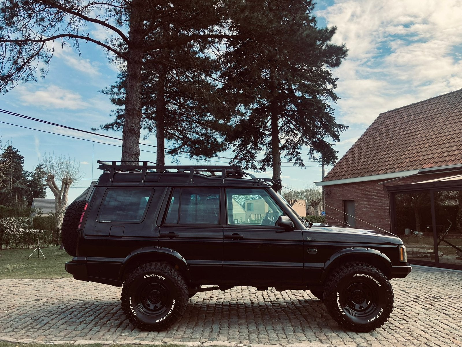 Landrover Discovery 2 td5 2003 Met keuring, Auto's, Land Rover, Beige, Automatische klimaatregeling, Zwart, Leder