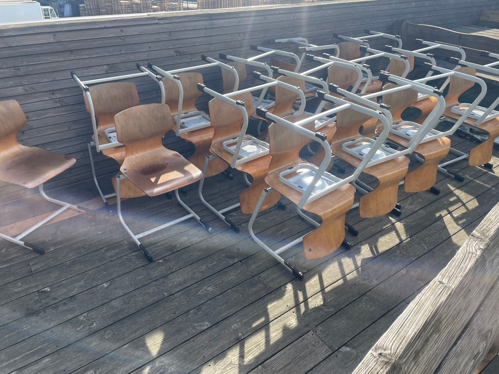 Stevige industriële stoelen, Enlèvement, Comme neuf