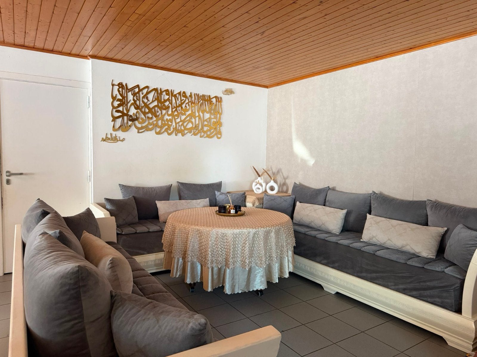Marokkaanse salon en eettafel met stoel, Huis en Inrichting, Ophalen