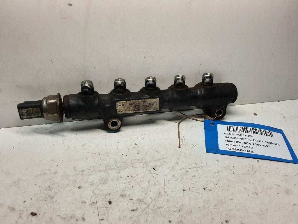 RAMPE D'INJECTION Peugeot Partner (GC / GF / GG / GJ / GK), Kontakt-peugeot@peugeot.com, Utilisé, Peugeot Deutschland GmbH, Bahnhofsplatz
65423  Rüsselsheim, DE