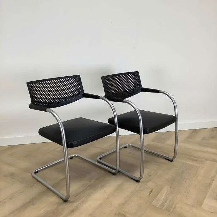 8x Vitra Visasoft Visavis Zwart Leder Design kantoor stoelen, Huis en Inrichting, Stoelen, Ophalen, Leder, Zwart, Zo goed als nieuw