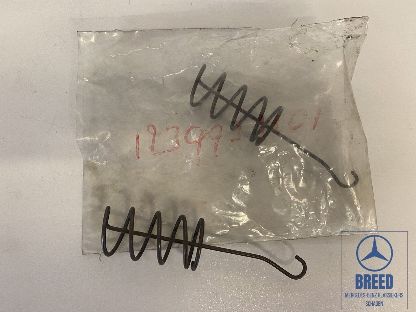 NOS veer olietank niveauregeling Mercedes-Benz W116 W123 etc, -, Nieuw, Ophalen of Verzenden, -