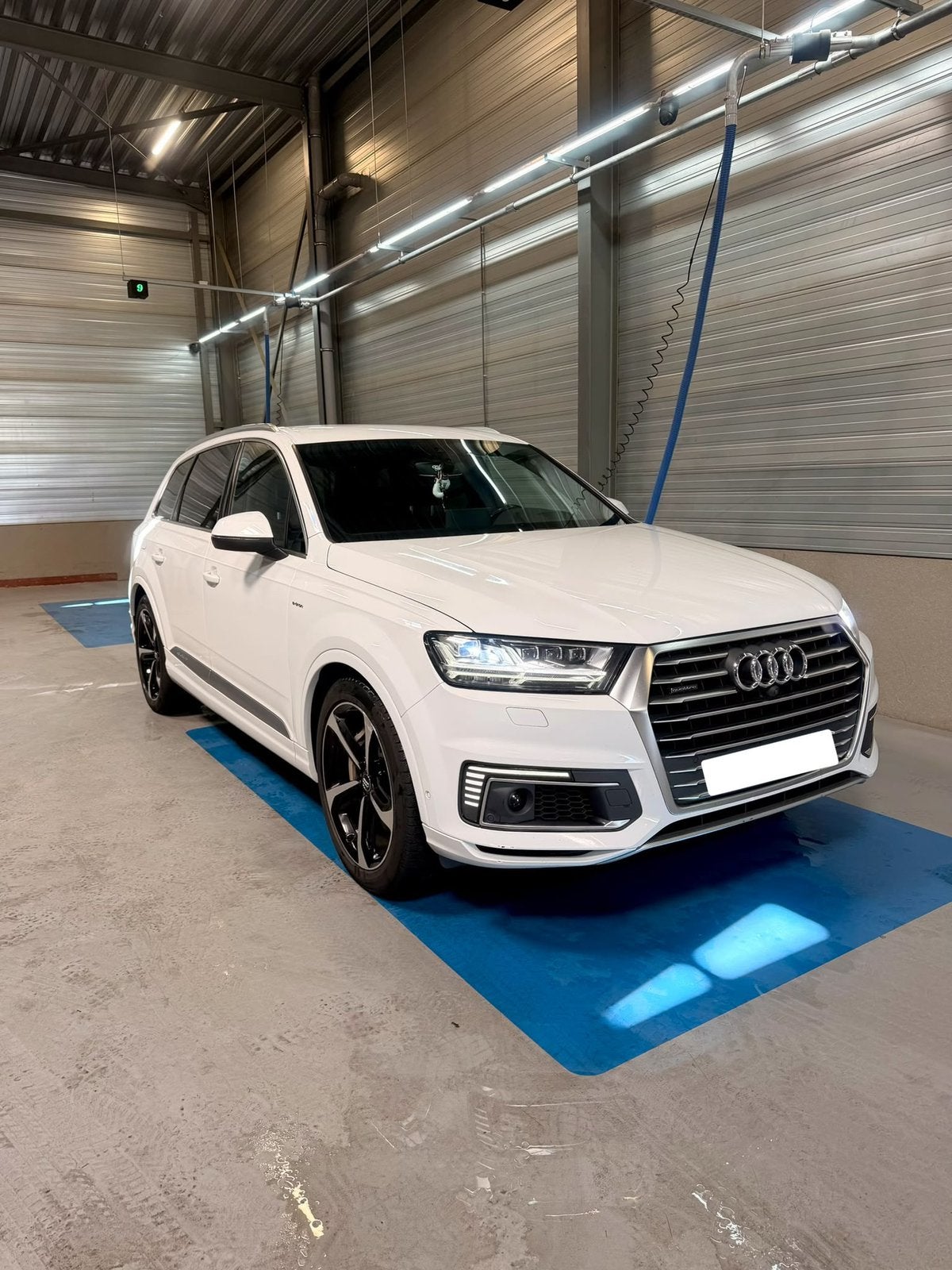 Magnifique Audi Q7 E-TRON/3X S-Line /2018/Excellent état !, Autos, Achat, Euro 6, 5 portes, Automatique