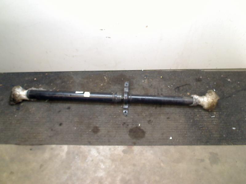 CARDANAS Audi Q5 (8RB) (01-2008/05-2017) (8R0521101B), Gebruikt, Dhr. R. de Gouw, Audi, De Bloemendaal 21 21
5221 EB  'S HERTOGENBOSCH, NL