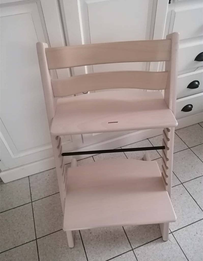 Chaise stokke Tripp Trapp Bois blanchi, Enlèvement, Comme neuf, Chaise évolutive