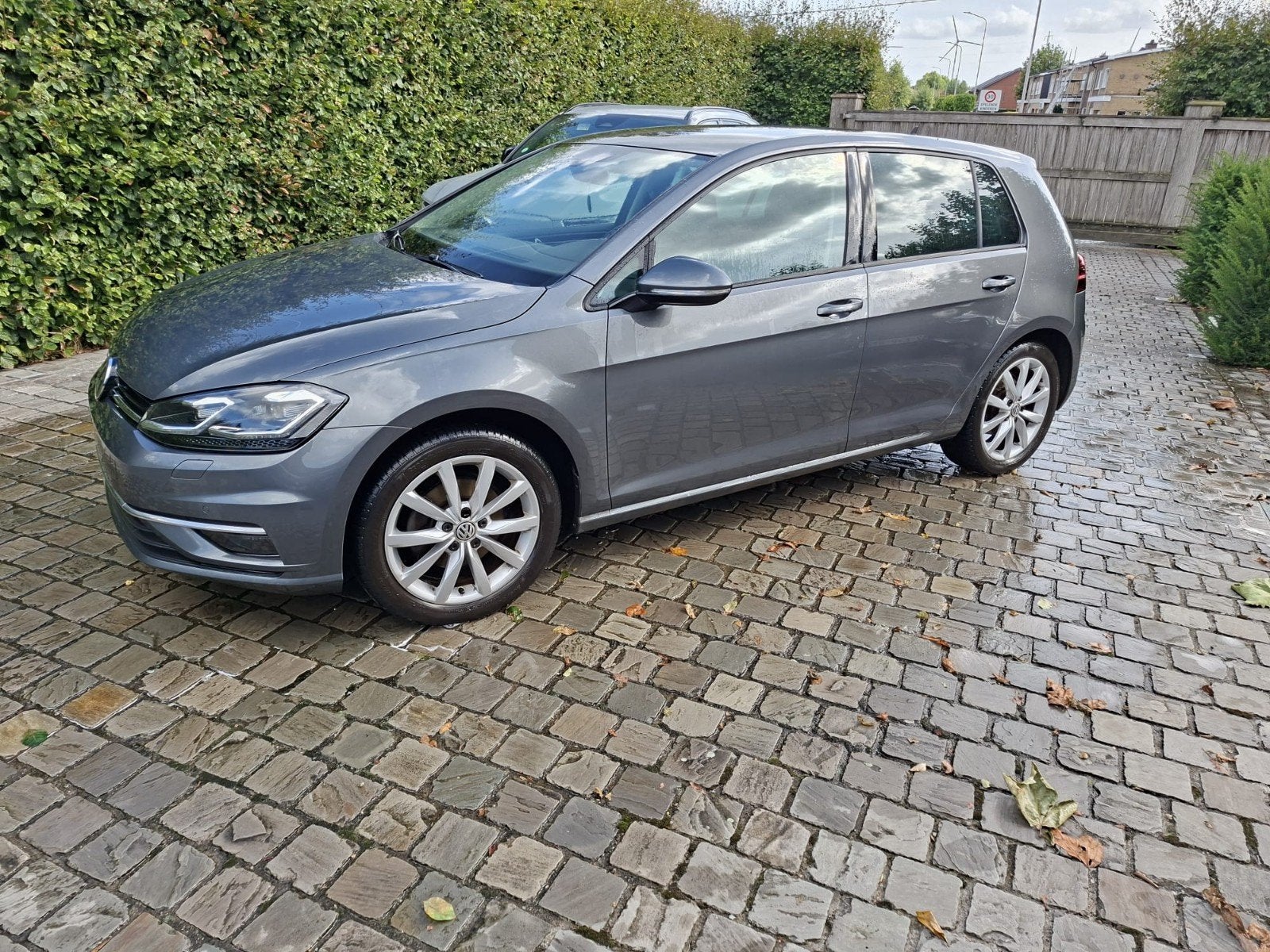 VW Golf 7 Highline, Autos, Argent ou Gris, Achat, Volant multifonction, Carnet d'entretien