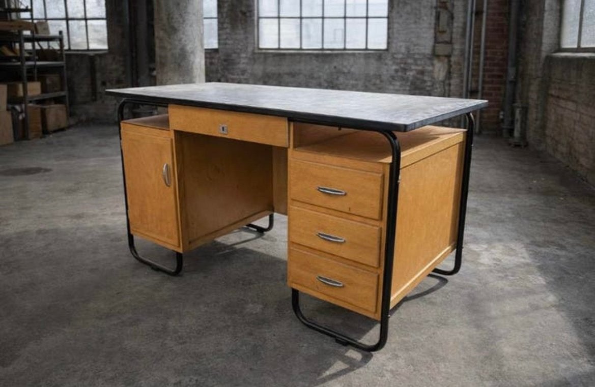 Magnifique bureau Obumex vintage, Antiquités & Art, Antiquités | Bureau & Affaires, Enlèvement