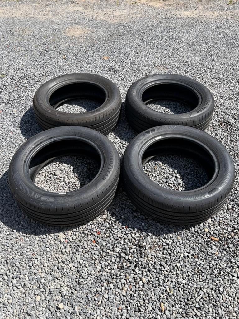 4x pneus été Goodyear 205/55/16 94V dot 2024!, Autos : Pièces & Accessoires, Enlèvement, Pneus été, Pneu(s)